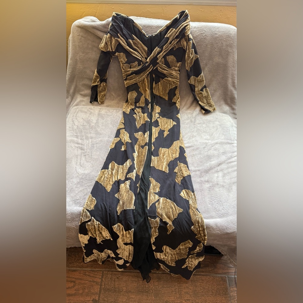 NOLAN MILLER Couture Elegant Black and Gold Long Sleeve VELVET Dress